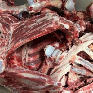 Pet foods including bones for your pets
